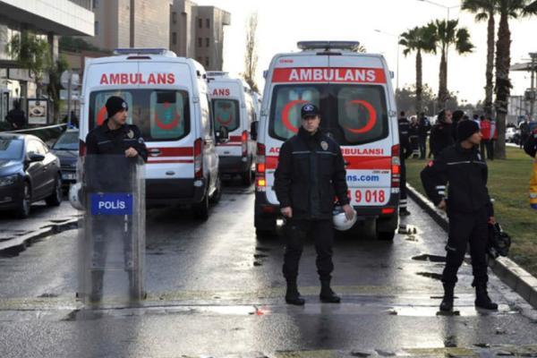 تور ارزان ترکیه: 2 انفجار در ازمیر ترکیه رخ داد
