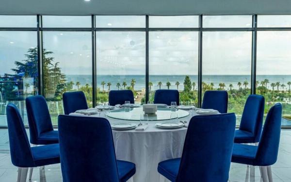 هتل 5 ستاره لوکس و مجلل لجند باتومی، اقامت در فاصله 400 متری ساحل باتومی و در نزدیکی جاذبه های شهر
