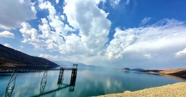 سد درودزن فارس؛ آرامشی آن سوی موج ها سد درودزن فارس؛ آرامشی آن سوی موج ها
