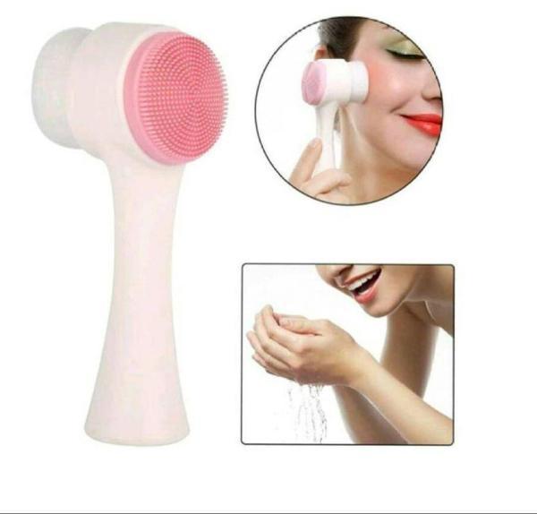 فواید و عوارض استفاده از برس شستشوی صورت فواید و عوارض استفاده از برس شستشوی صورت